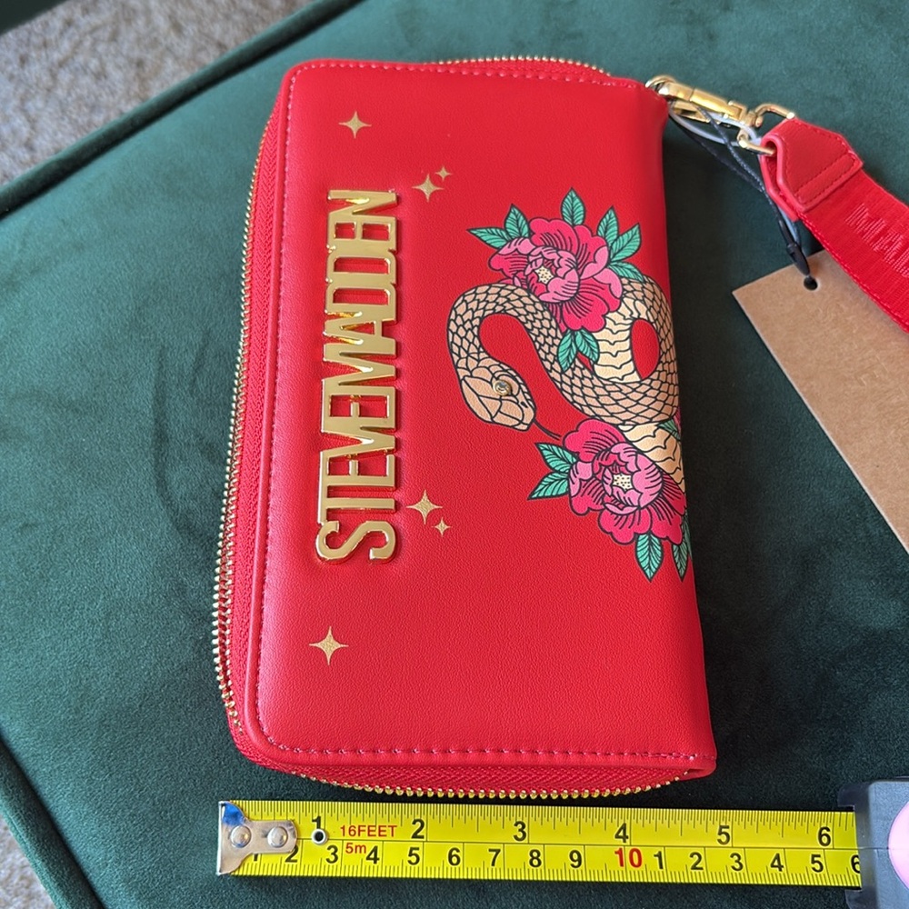 *RARE* Steve Madden Bevelyn Red Snake Wristlet Wallet Year of the Snake - Picture 10 of 12